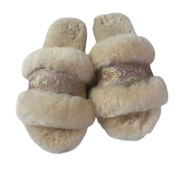 Emu Australia 8 slippers cream Wrenlette warm and fuzzy sheepskin - Picture 1 of 5